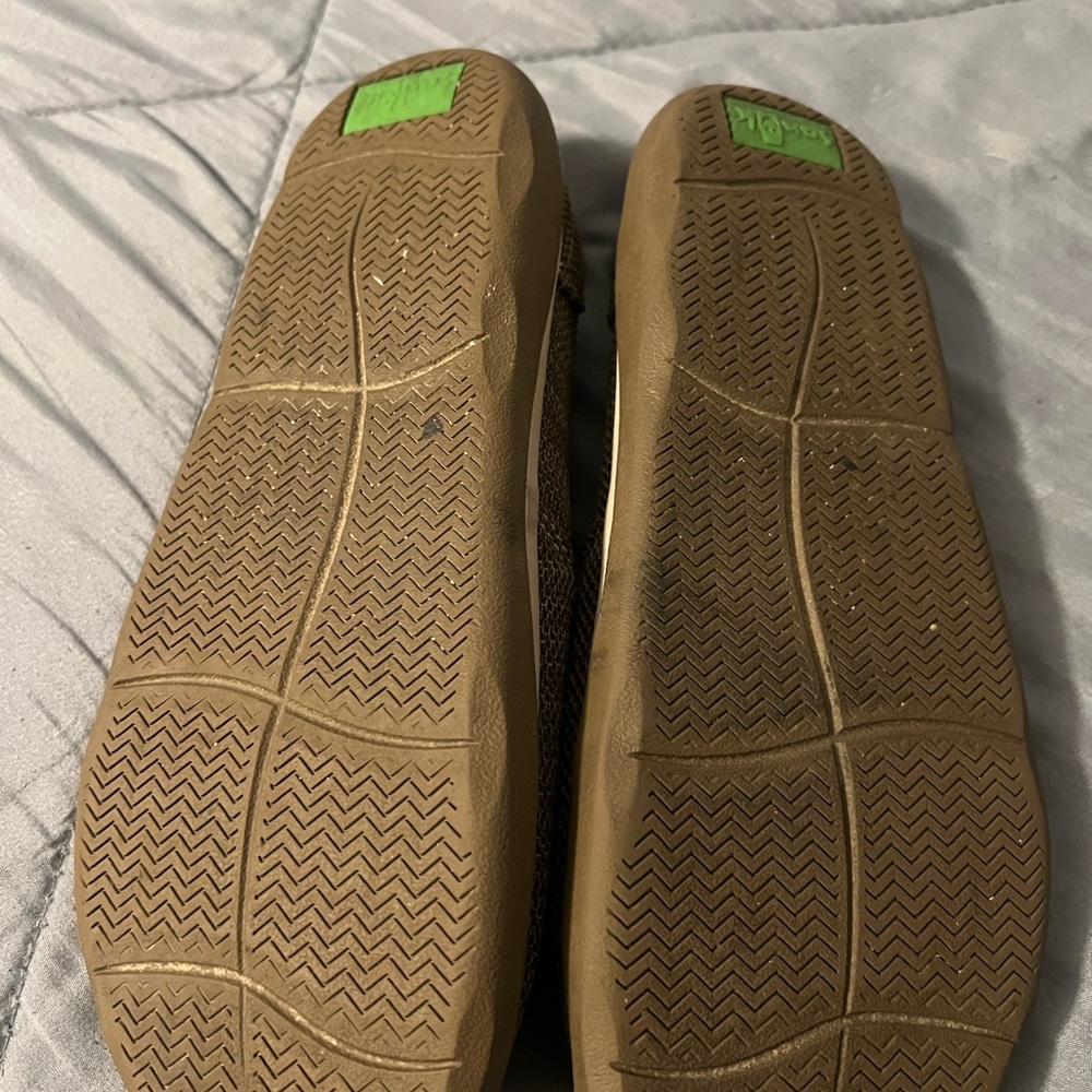 Sanuk Brown Casual Loafers Slip-Ons - Picture 3 of 6